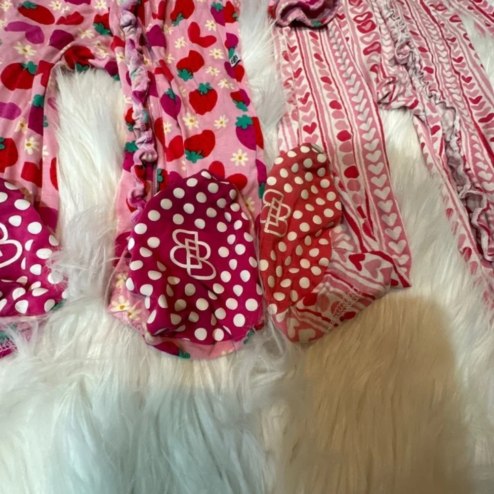 Sold - Picture 3 of 4